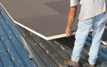 benefits of insulating Suttieside flat roofing